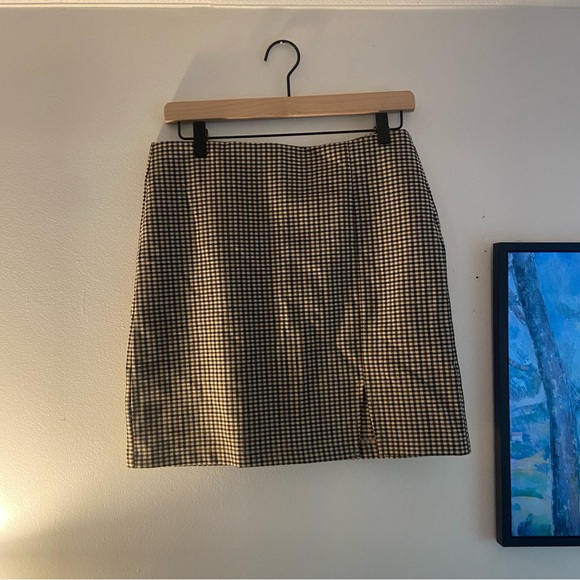 NWOT plaid mini skirt sz small - Picture 8 of 10